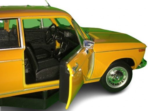 اسباب بازی ماکت ماشین فلزی برند ویلی مدل بی ام دبلیو 2002ti - Image 5