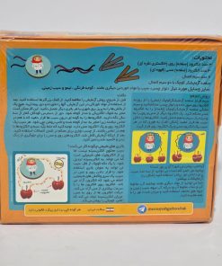 پشت جعبه کیت آزمایشگر کوچک باتری طبیعی – توضیحات کامل درباره ساخت باتری با میوه، محتویات بسته و نحوه عملکرد برای تجربه تجربه برق با میوه‌ها.