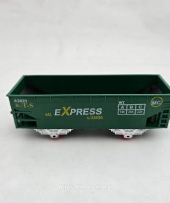 واگن سبز رنگ قطار کنترلی دودزا با نوشته Express