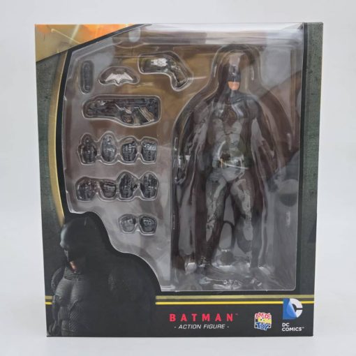 اکشن فیگور بتمن کد 70153 - MediCom Toy - Image 2