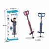 جامپینگ پرشی کودک Jump Pogo Stick 658 رنگ آبی با نمایشگر دیجیتالی و طراحی ایمن مناسب کودکان بالای ۶ سال در حال نمایش جزئیات بدنه و دسته‌ها.